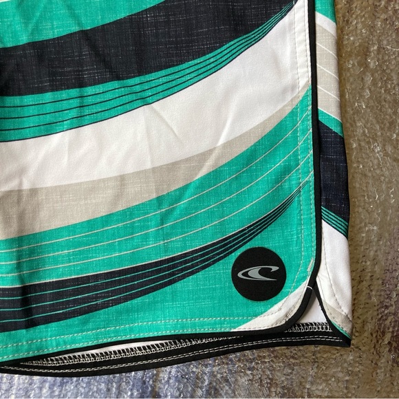O'Neill Swim Trunks Adult 30 Green Black Striped Mens Bathing Suit Board Shorts - Picture 8 of 16